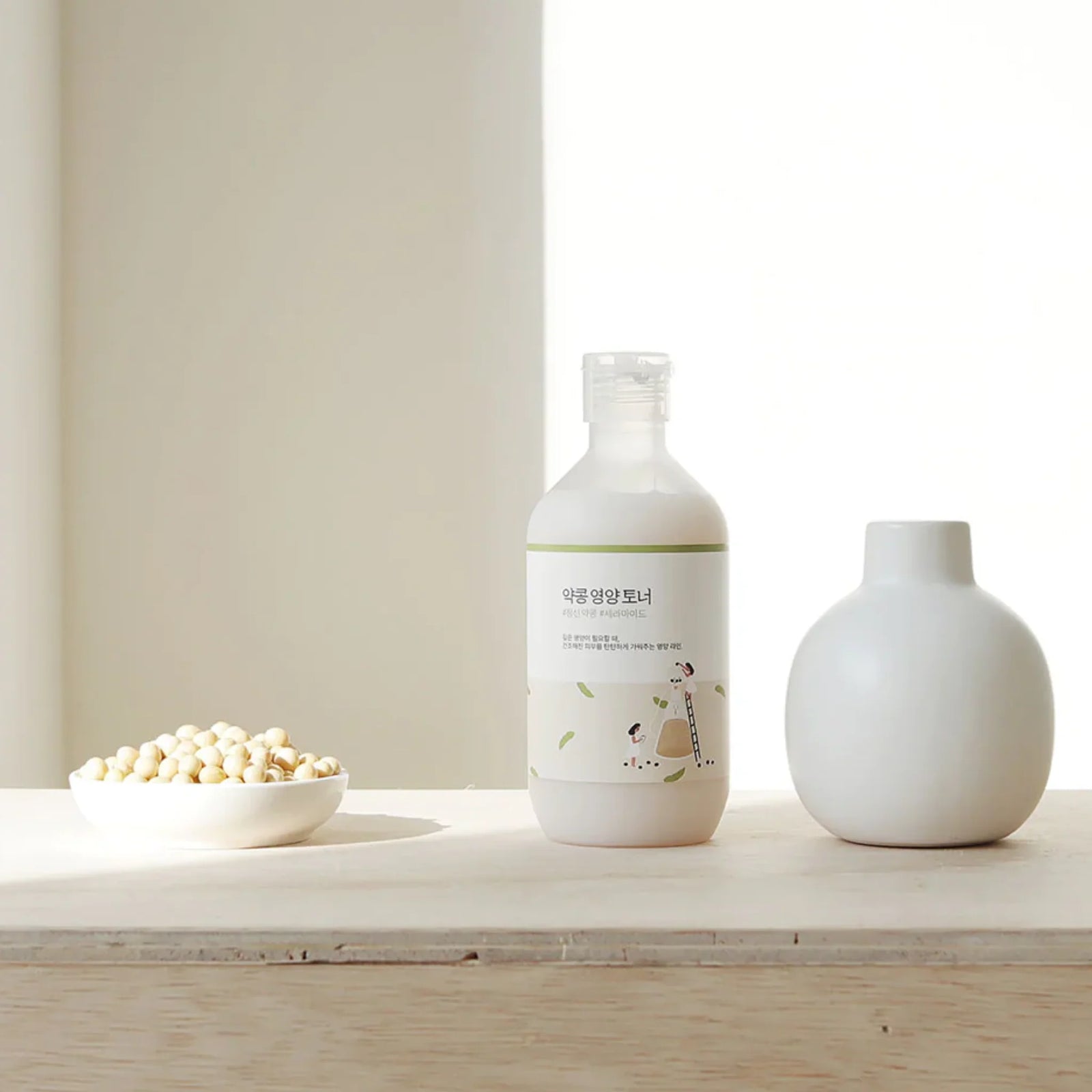 Round Lab - Soy Bean Nourishing Toner